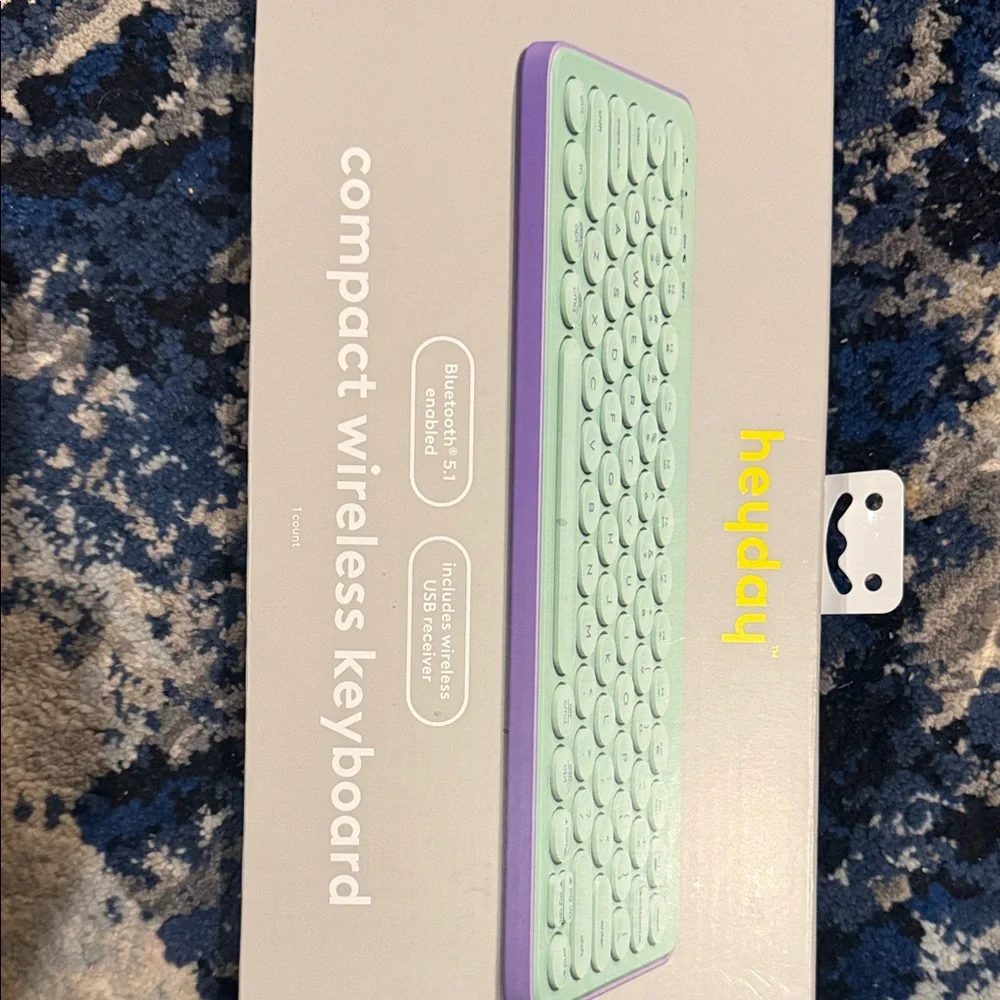 New Sealed Heyday Wireless Keyboard blue green compact
